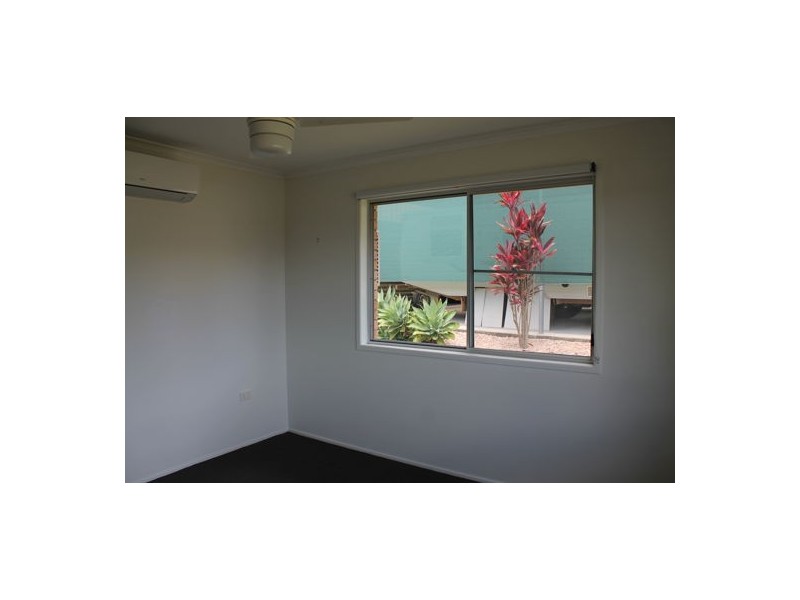 11 Grevillea Drive, Glenella QLD 4740