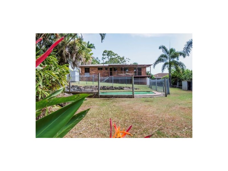 10 Kinnon Street, Glenella QLD 4740