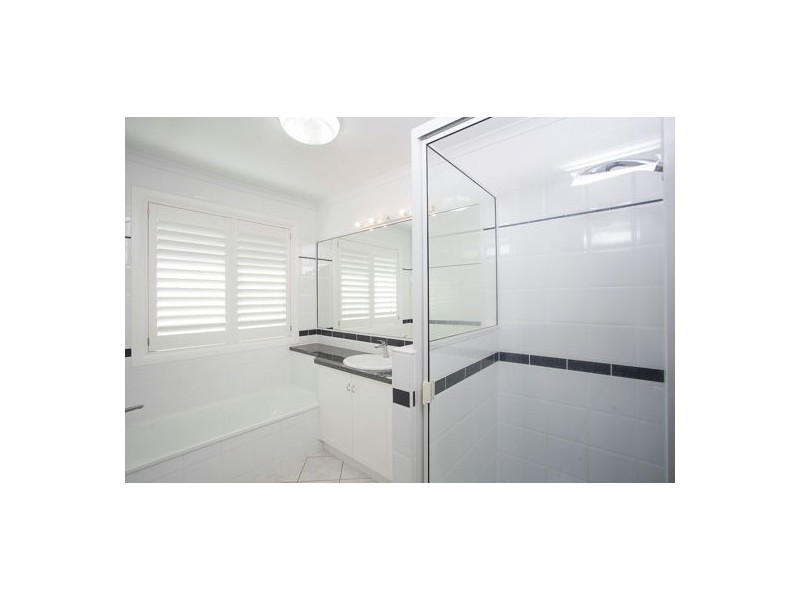 40 Riverleigh Drive, North Mackay QLD 4740