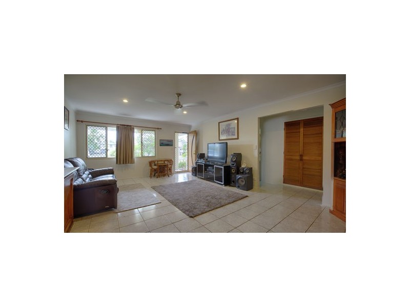 8 Telina Drive, Beaconsfield QLD 4740