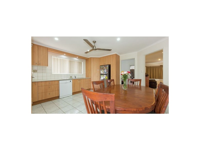 8 Telina Drive, Beaconsfield QLD 4740