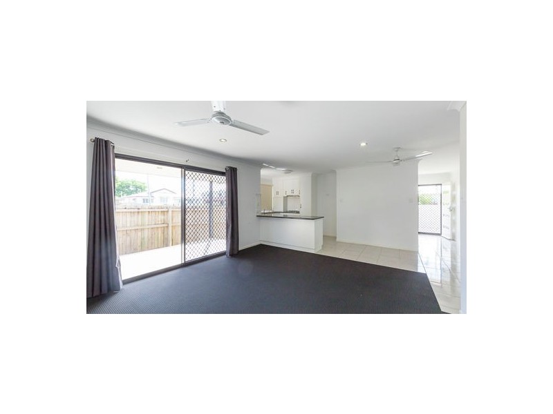 1/382 Bridge Road, West Mackay QLD 4740