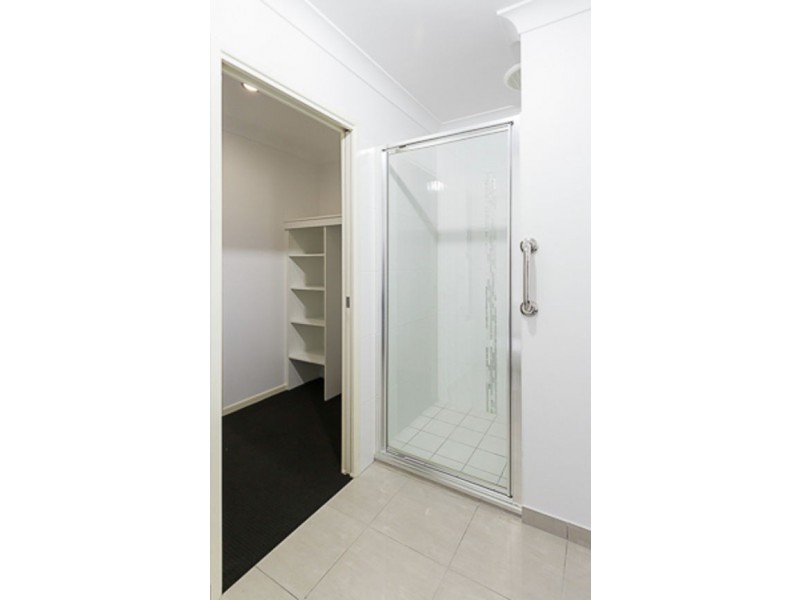 1/382 Bridge Road, West Mackay QLD 4740