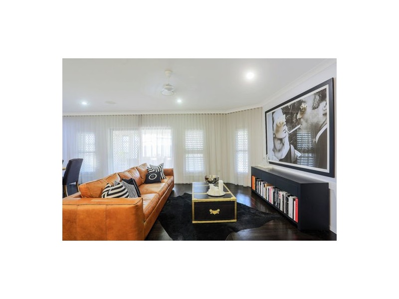 16 Bonsai Court, Glenella QLD 4740