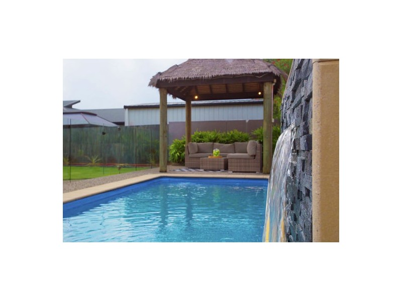 16 Bonsai Court, Glenella QLD 4740