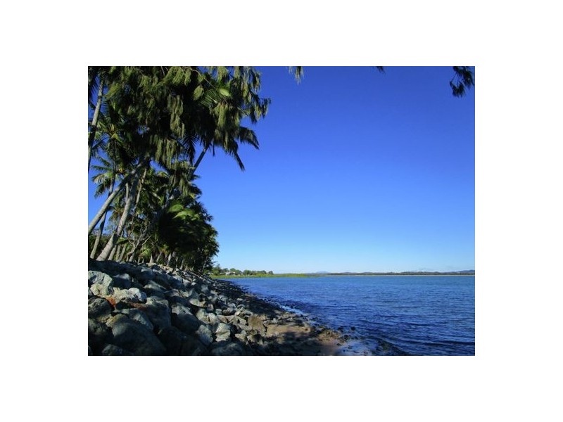 36 Ocean Avenue, Slade Point QLD 4740