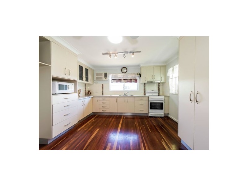 22 Warland Street, South Mackay QLD 4740