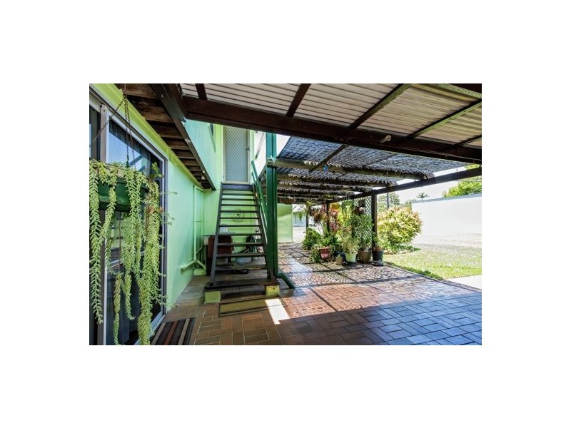 22 Warland Street, South Mackay QLD 4740