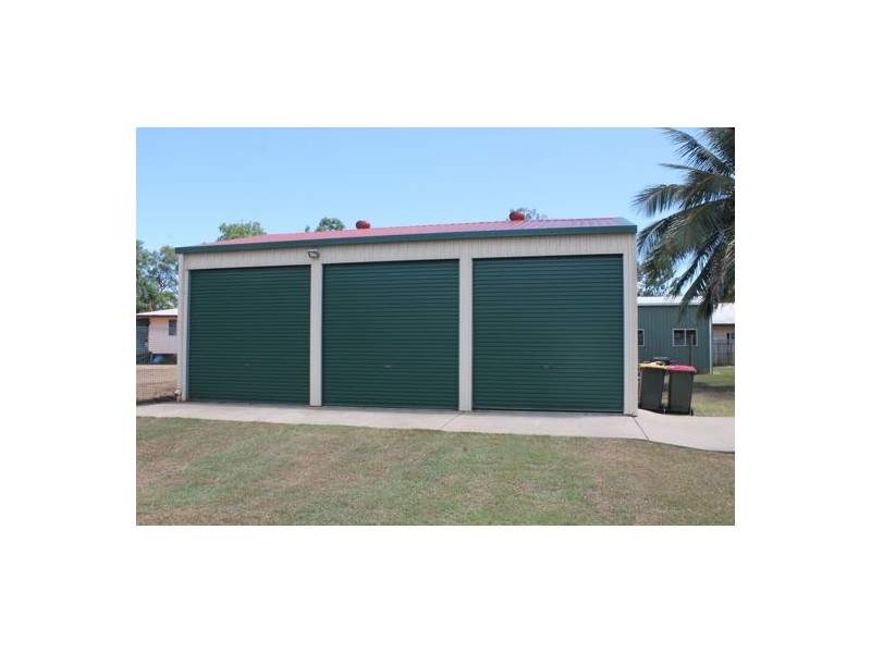 1 Ford Court, Seaforth QLD 4741