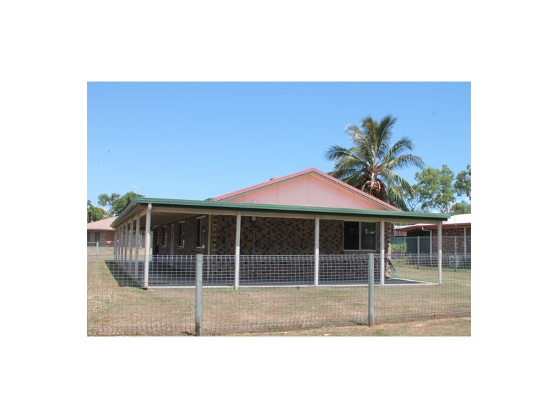 1 Ford Court, Seaforth QLD 4741