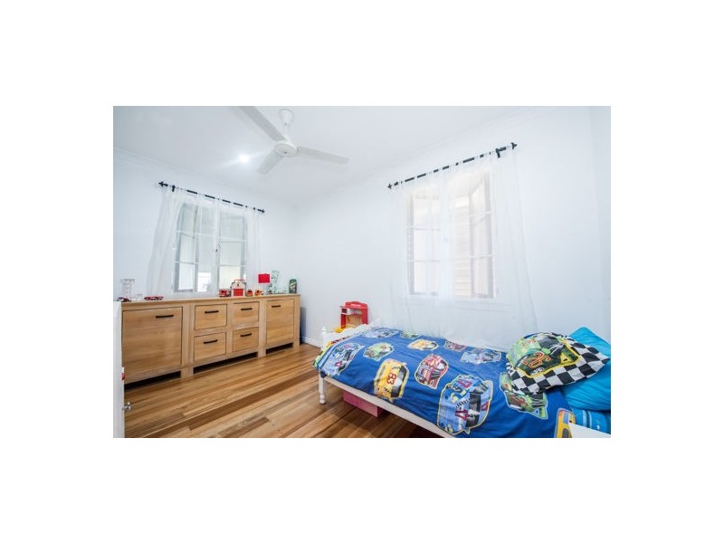 22 Johnson Street, West Mackay QLD 4740