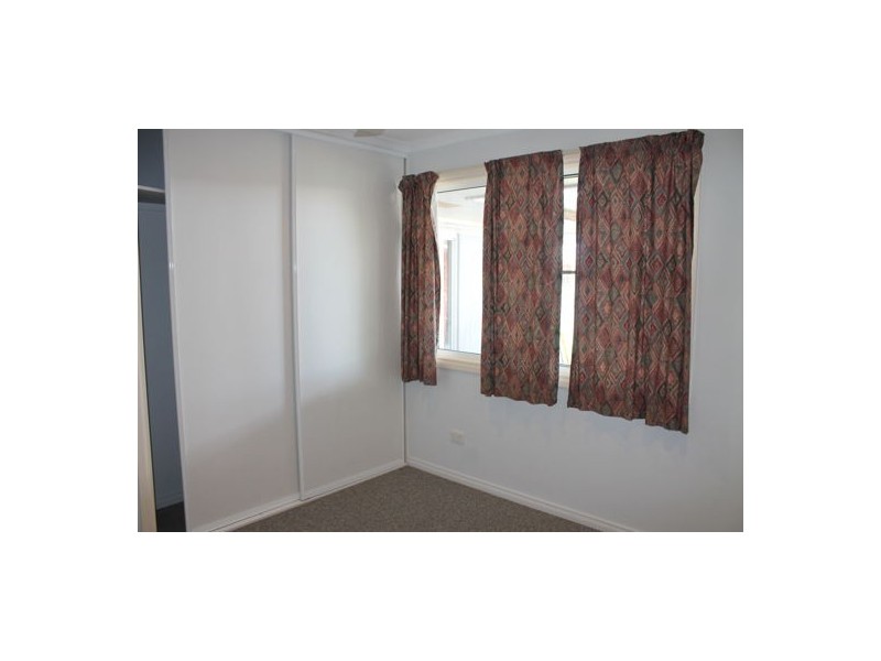 2 Wrasse Court, Andergrove QLD 4740