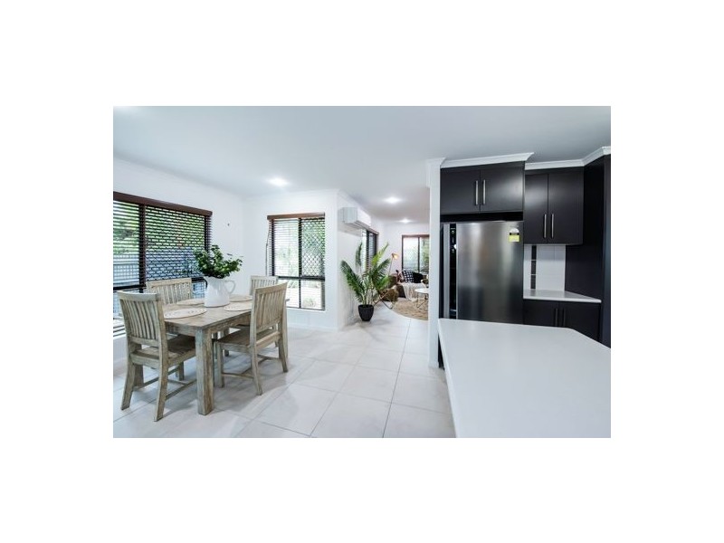 26 Mulcahy Crescent, Eimeo QLD 4740