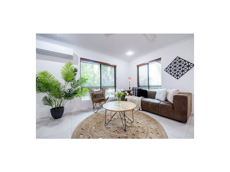 26 Mulcahy Crescent, Eimeo QLD 4740