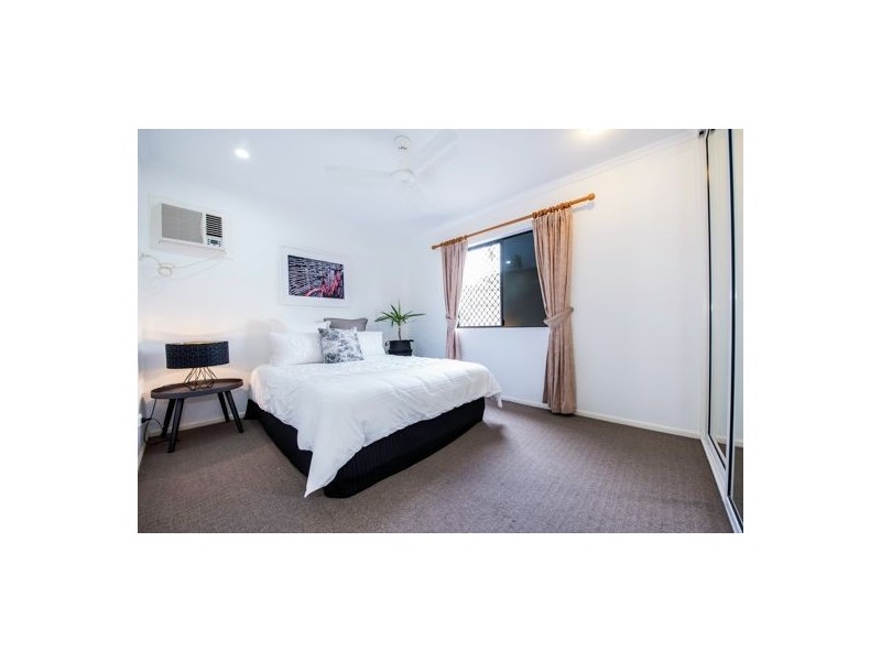 26 Mulcahy Crescent, Eimeo QLD 4740