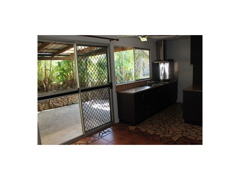 17 Amstead Street, Eimeo QLD 4740