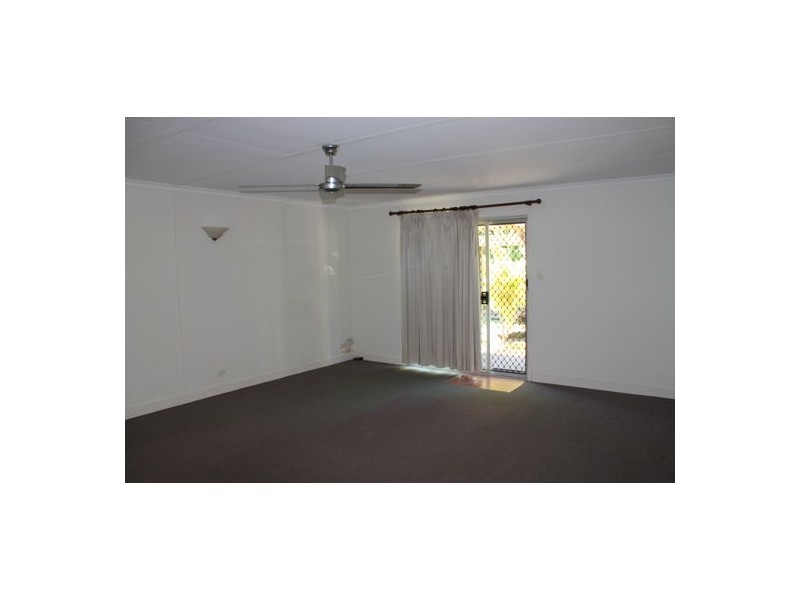 17 Amstead Street, Eimeo QLD 4740