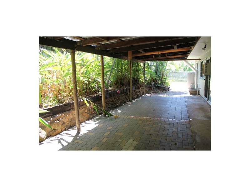 17 Amstead Street, Eimeo QLD 4740