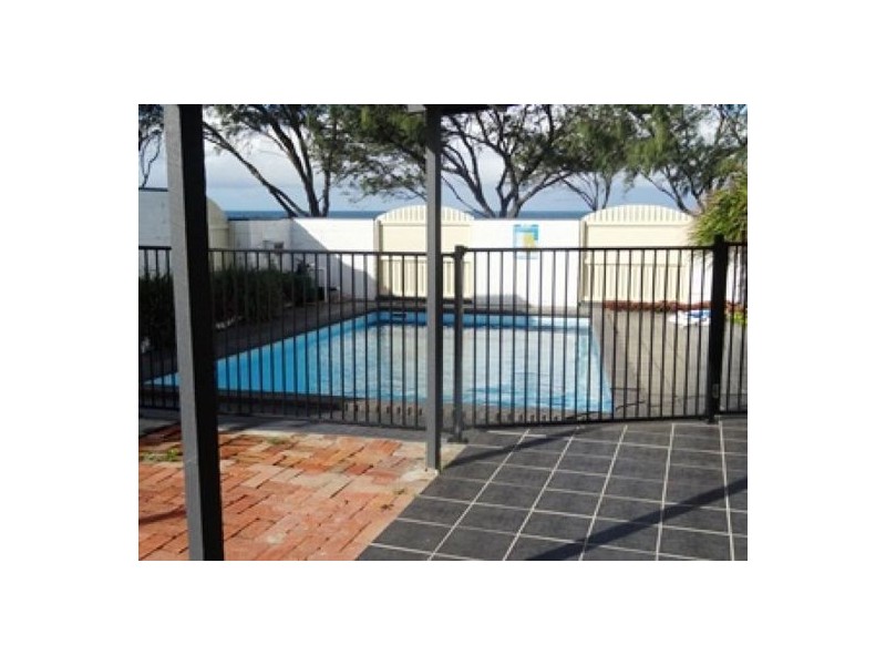 28 Pacific Esplanade, Slade Point QLD 4740