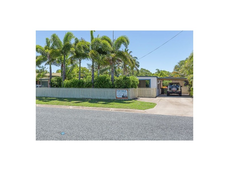 12 Cavanagh Drive, Blacks Beach QLD 4740
