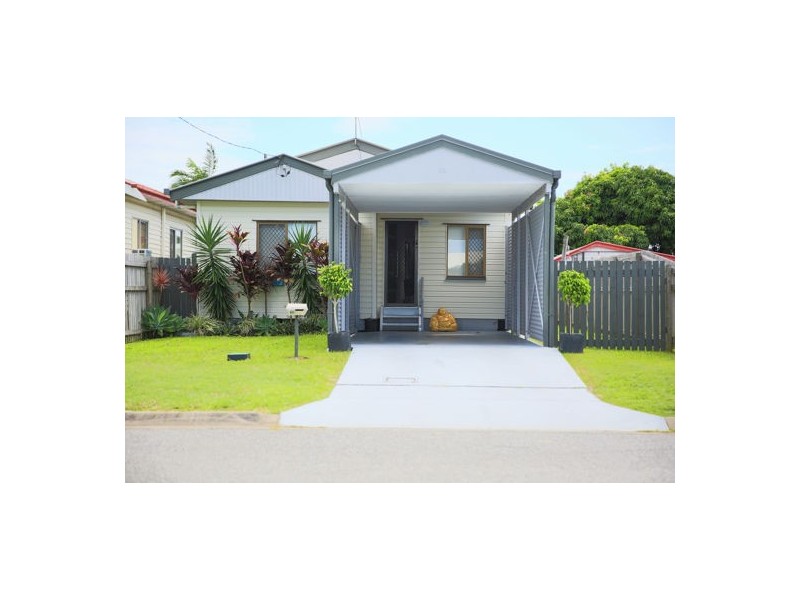 60 Edward Street, South Mackay QLD 4740