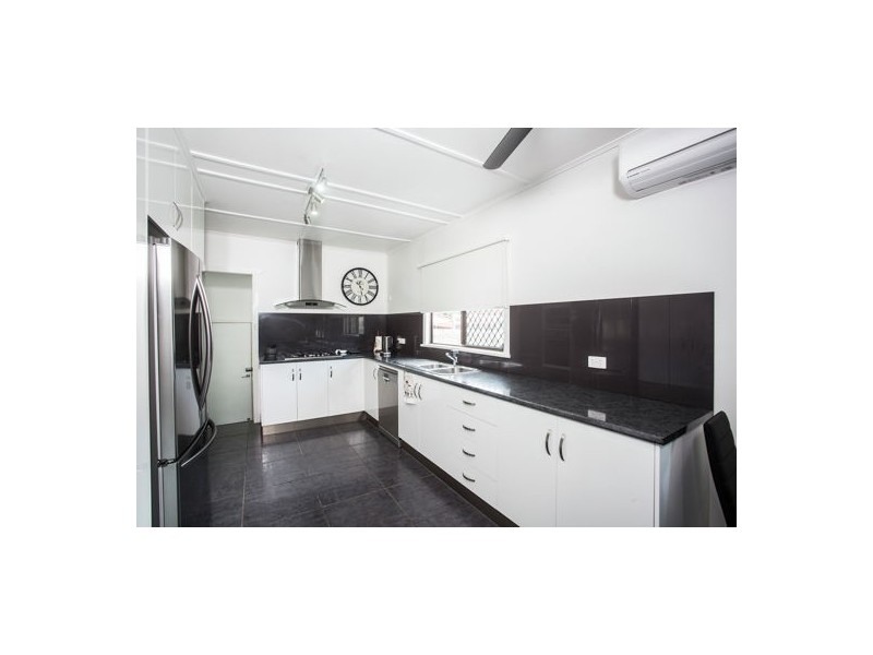 60 Edward Street, South Mackay QLD 4740