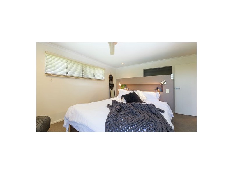 5 Mackenzie Street, Eimeo QLD 4740
