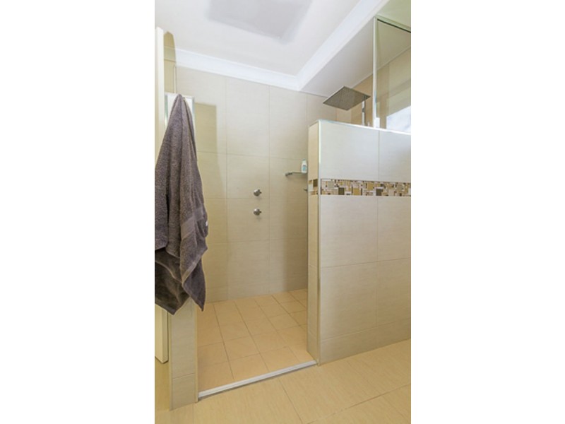 5 Mackenzie Street, Eimeo QLD 4740