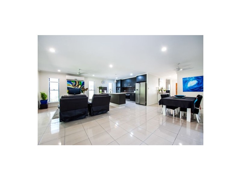 59 Corella Way, Blacks Beach QLD 4740