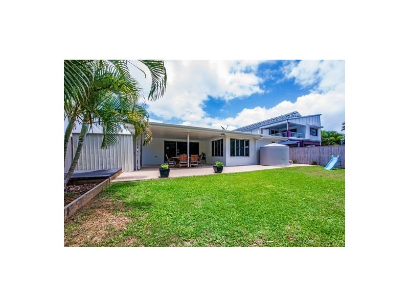 59 Corella Way, Blacks Beach QLD 4740