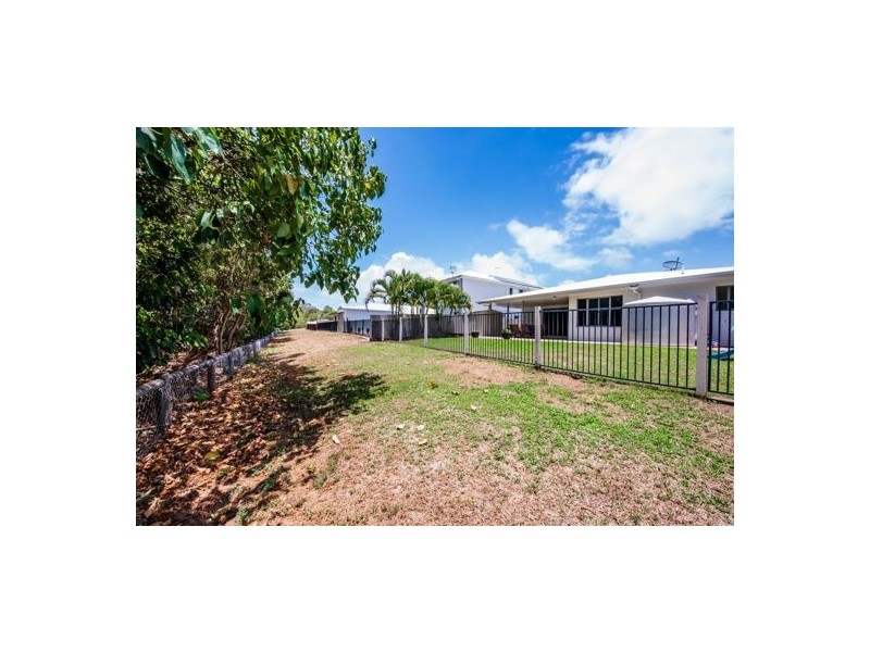 59 Corella Way, Blacks Beach QLD 4740