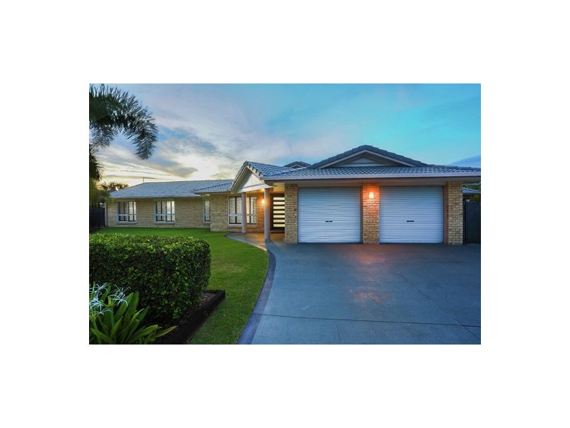 40 Riverleigh Drive, North Mackay QLD 4740