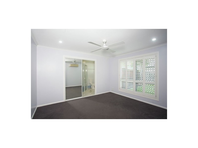 40 Riverleigh Drive, North Mackay QLD 4740