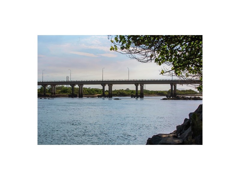 40 Riverleigh Drive, North Mackay QLD 4740