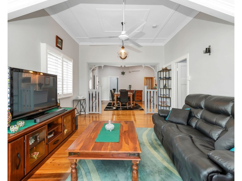 416 Bridge Road, West Mackay QLD 4740