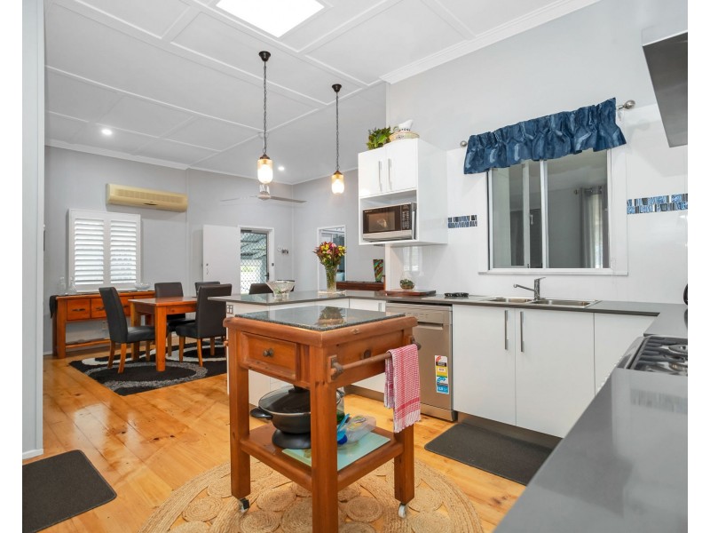 416 Bridge Road, West Mackay QLD 4740