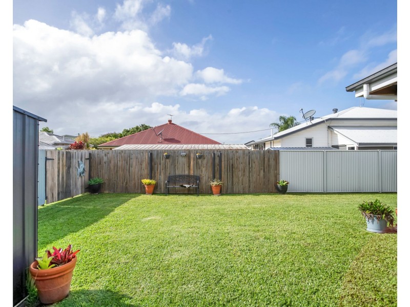 416 Bridge Road, West Mackay QLD 4740