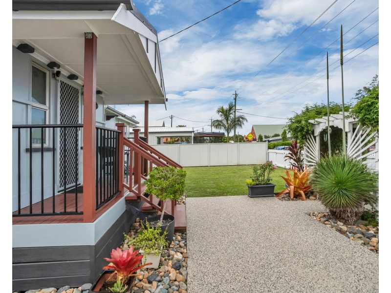 416 Bridge Road, West Mackay QLD 4740