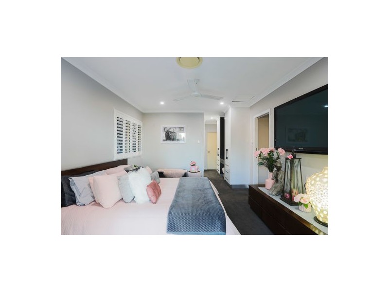 22 Palm Ridge Drive, Richmond QLD 4740
