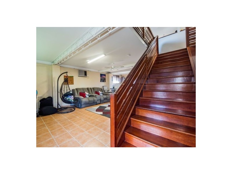 16 Tulloch Street, Ooralea QLD 4740