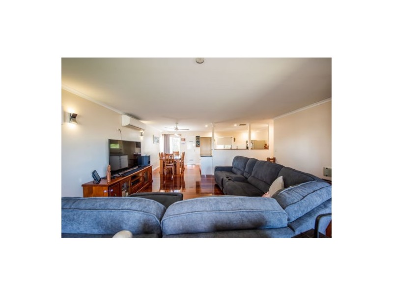 16 Tulloch Street, Ooralea QLD 4740