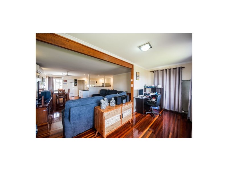 16 Tulloch Street, Ooralea QLD 4740