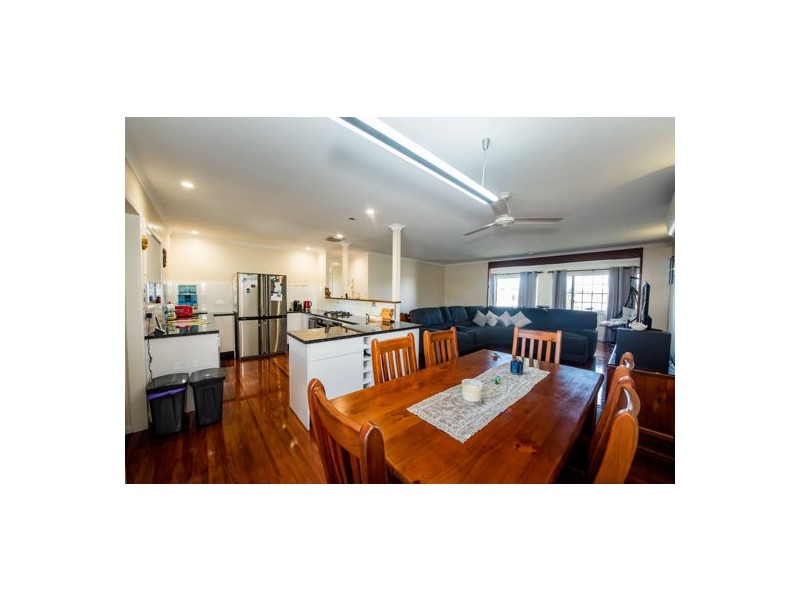 16 Tulloch Street, Ooralea QLD 4740