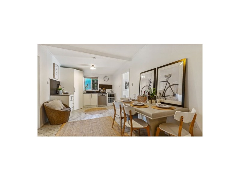 46 Waverley Street, Bucasia QLD 4750