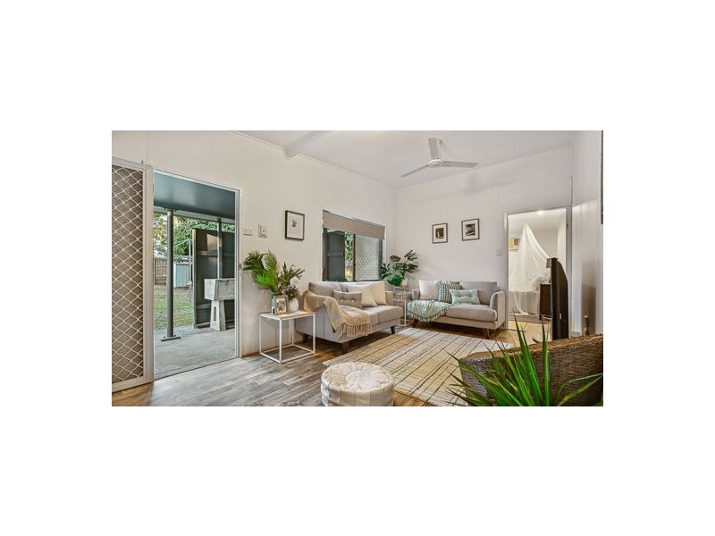 46 Waverley Street, Bucasia QLD 4750