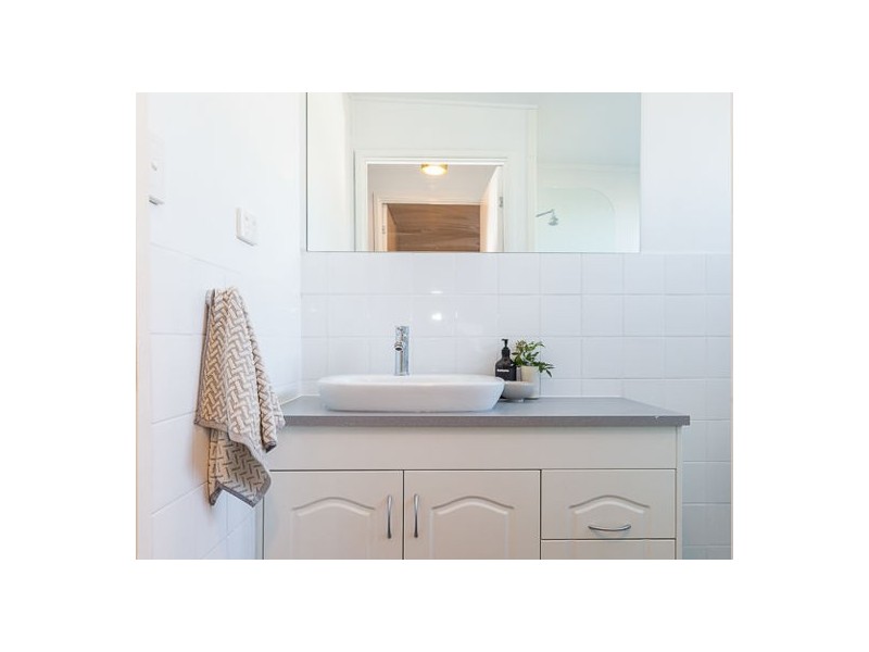 46 Waverley Street, Bucasia QLD 4750