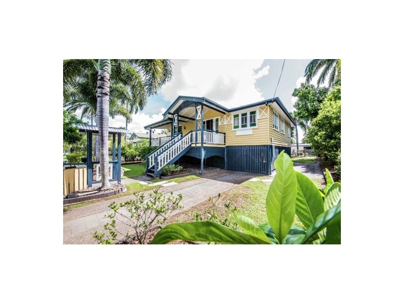 16 Beaton Street, West Mackay QLD 4740