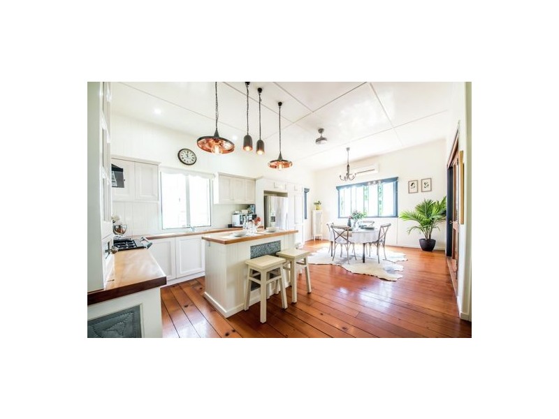 16 Beaton Street, West Mackay QLD 4740