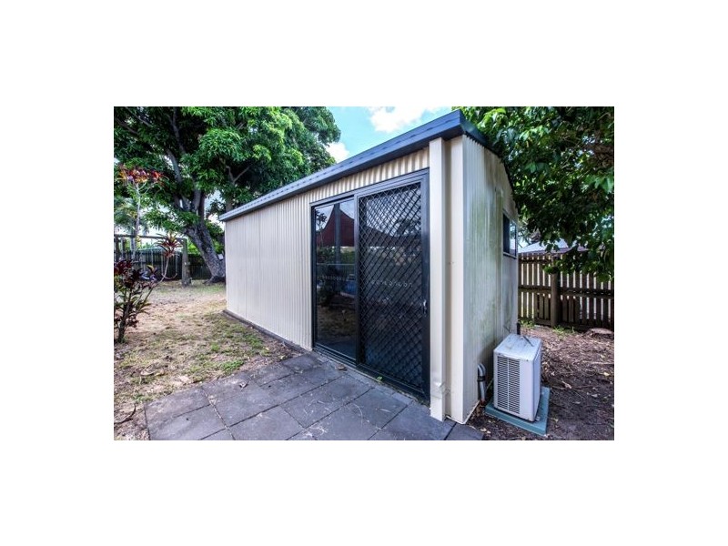 16 Beaton Street, West Mackay QLD 4740