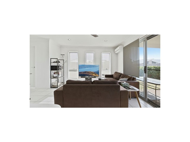 1/68A Makybe Diva Drive, Ooralea QLD 4740